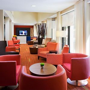 Courtyard Sacramento Airport Natomas